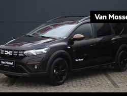 Zwart Nieuw 2025 Dacia Jogger Extreme MPV | € 30.935 (Eerlijke prijs)