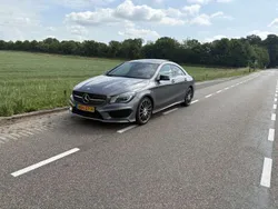 Grijs Gebruikt 2016 Mercedes CLA250 Prestige Sedan | € 18.999 (Super prijs)