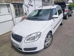 Wit Gebruikt 2008 Skoda Roomster Comfort Stationwagen | € 3.000