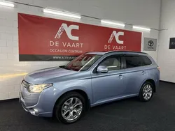 Blauw Gebruikt 2014 Mitsubishi Outlander Instyle SUV | € 10.750 (Goede deal)