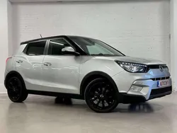 Grijs Gebruikt 2017 Ssangyong Tivoli Stationwagen | € 10.900