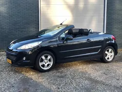 Zwart Gebruikt 2012 Peugeot 207 CC Cabriolet | € 5.250 (Eerlijke prijs)