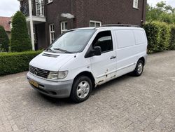 Wit Gebruikt 2002 Mercedes Vito Sedan | € 1.350