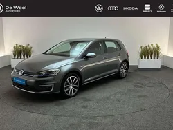 Grijs, metallic lak Gebruikt 2020 VW e-Golf S Hatchback | € 13.900 (Eerlijke prijs)