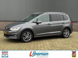 Grijs Gebruikt 2020 VW Touran Highline MPV | € 28.995 (Iets duurder)
