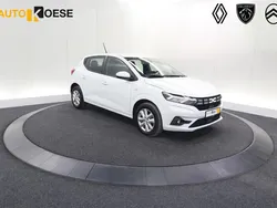 Wit Gebruikt 2024 Dacia Sandero Expression Hatchback | € 20.900 (Goede deal)