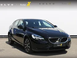 Zwart Gebruikt 2019 Volvo V40 Dynamic Stationwagen | € 18.840 (Eerlijke prijs)