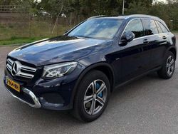 Blauw Gebruikt 2017 Mercedes GLC350 | € 22.950