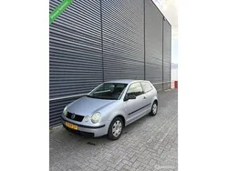 Grijs Gebruikt 2004 VW Polo Hatchback | € 1.199 (Goede deal)