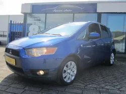 Blauw, metallic lak Gebruikt 2009 Mitsubishi Colt Edition Hatchback | € 2.750 (Eerlijke prijs)