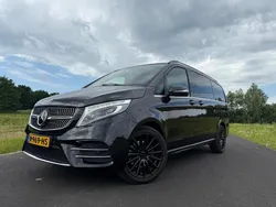 Zwart Gebruikt 2016 Mercedes V250 Exclusive MPV | € 44.500