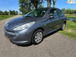 Grijs Gebruikt 2011 Peugeot 206+ Hatchback | € 1.250 (Goede deal)
