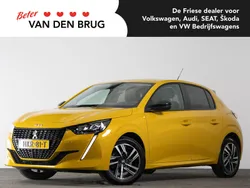 Geel Gebruikt 2023 Peugeot 208 Allure Hatchback | € 19.395 (Eerlijke prijs)