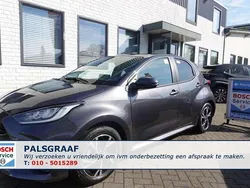 Grijs, metallic lak Nieuw 2025 Toyota Yaris Hybrid Comfort Hatchback | € 28.950 (Goede deal)