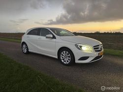 Wit Gebruikt 2014 Mercedes A180 Ambition Hatchback | € 10.950 (Iets duurder)