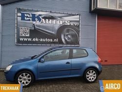 Blauw (metallic) Gebruikt 2005 VW Golf IV Trendline Hatchback | € 1.995 (Goede deal)