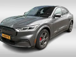 Grijs Gebruikt 2021 Ford Mustang Mach-E SUV | € 32.950