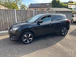 Zwart Gebruikt 2017 Nissan Qashqai N-Vision SUV | € 14.695 (Eerlijke prijs)