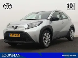Grijs Gebruikt 2023 Toyota Aygo Play Hatchback | € 16.245 (Goede deal)