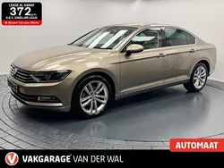 Geel Gebruikt 2016 VW Passat Highline Sedan | € 22.950 (Super prijs)