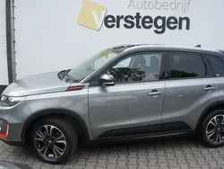 Grijs Gebruikt 2020 Suzuki Vitara Sport SUV | € 20.750 (Eerlijke prijs)