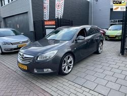 Grijs, metallic lak Gebruikt 2011 Opel Insignia Cosmo Stationwagen | € 4.999 (Eerlijke prijs)