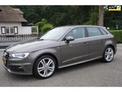 Grijs Gebruikt 2016 Audi A3 Hatchback | € 14.400 (Iets duurder)