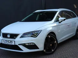 Wit Gebruikt 2017 Seat Leon ST Business Stationwagen | € 15.950 (Eerlijke prijs)