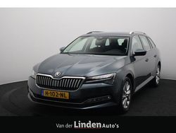 Grijs (metallic) Gebruikt 2020 Skoda Superb Business Line Stationwagen | € 25.950 (Eerlijke prijs)