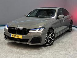 Grijs Gebruikt 2021 BMW 530e M Sport Sedan | € 38.950 (Eerlijke prijs)