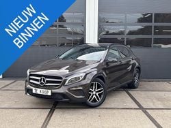 Bruin Gebruikt 2016 Mercedes GLA180 Ambition SUV | € 19.450 (Eerlijke prijs)