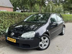 Zwart Gebruikt 2004 VW Golf IV Hatchback | € 1.495 (Iets duurder)