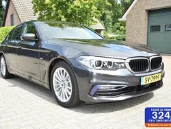 Grijs Gebruikt 2017 BMW 530 Sport Line Sedan | € 19.990 (Eerlijke prijs)