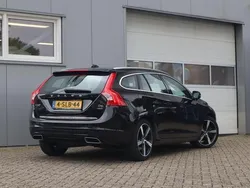 Zwart Gebruikt 2013 Volvo V60 Summum Stationwagen | € 9.950 (Eerlijke prijs)