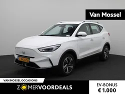 Wit Gebruikt 2023 MG ZS Comfort Sedan | € 20.900 (Eerlijke prijs)
