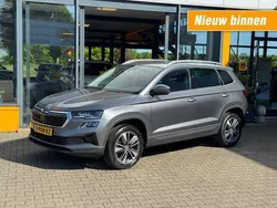 Grijs Gebruikt 2023 Skoda Karoq Business Line SUV | € 32.995 (Goede deal)