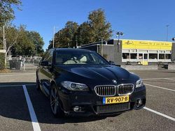 Zwart Gebruikt 2013 BMW 520 Executive Stationwagen | € 11.600 (Goede deal)