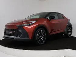 Oranje metallic Gebruikt 2025 Toyota C-HR Sport SUV | € 45.945 (Iets duurder)