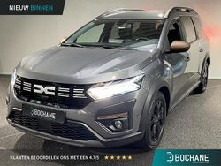 Grijs Gebruikt 2023 Dacia Jogger Extreme MPV | € 21.195 (Eerlijke prijs)