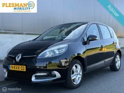 Zwart Gebruikt 2013 Renault Scénic III Expression MPV | € 6.500 (Goede deal)