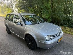 Grijs Gebruikt 2003 VW Golf IV Stationwagen | € 999 (Eerlijke prijs)