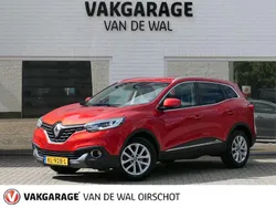 Rood Gebruikt 2016 Renault Kadjar Intens SUV | € 14.400 (Eerlijke prijs)