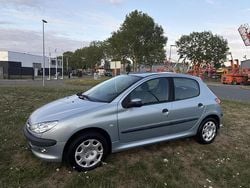 Grijs Gebruikt 2006 Peugeot 206 Hatchback | € 1.699 (Eerlijke prijs)