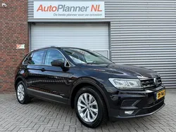 Zwart Gebruikt 2019 VW Tiguan Comfortline SUV | € 14.944 (Iets duurder)