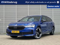 Blauw, metallic lak Gebruikt 2025 Skoda Superb Business Line Stationwagen | € 50.450