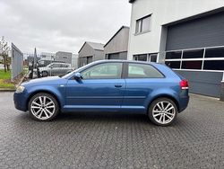 Blauw Gebruikt 2003 Audi A3 Ambition Hatchback | € 999 (Super prijs)