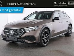 Bruin Gebruikt 2025 Mercedes E300 Night Stationwagen | € 84.900
