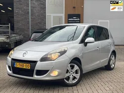 Grijs Gebruikt 2010 Renault Scénic III MPV | € 2.999 (Goede deal)