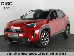 Rood Gebruikt 2023 Toyota Yaris Cross SUV | € 27.350 (Eerlijke prijs)