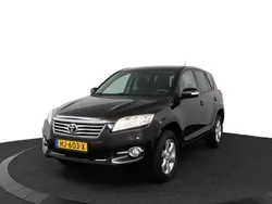Zwart Gebruikt 2010 Toyota RAV4 Business Edition SUV | € 13.900 (Goede deal)